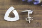 Preview: Ohrstecker Silber 925/-, kleines Triangel, 12,5 mm, strichmatt
