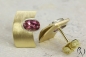 Preview: Ohrstecker Lootha, Gold 750/- mit roten Turmalinen