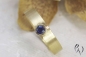 Preview: Ring Kaami, Gold 750/- mit Saphir