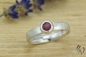 Preview: Schmaler Ring aus Silber mit pinkfarbenem Turmalin