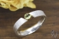 Preview: Schmaler Ring aus SIlber mit Peridot