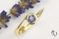 Preview: Ring Laini, Gold 750/- mit hellblauem Saphir