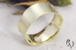 Preview: Breiter Ring Nalu, Gold 585/- strichmatt