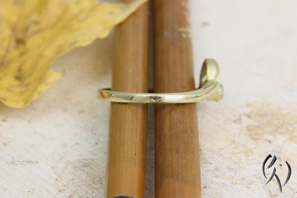 Preview: Zarter Ring aus Gold 333/- mit einem winzigen Diamant