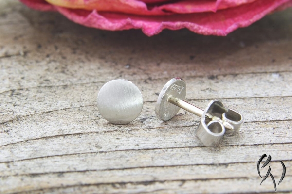 Preview: Ohrstecker Sherien, Platin 950/-, kleiner Vollmond, strichmatt