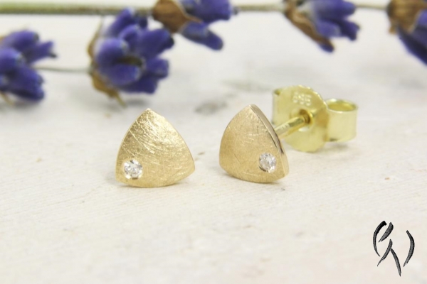 Preview: Minidreieck mit Brillant, mattgekratzt, Roségold 585/-