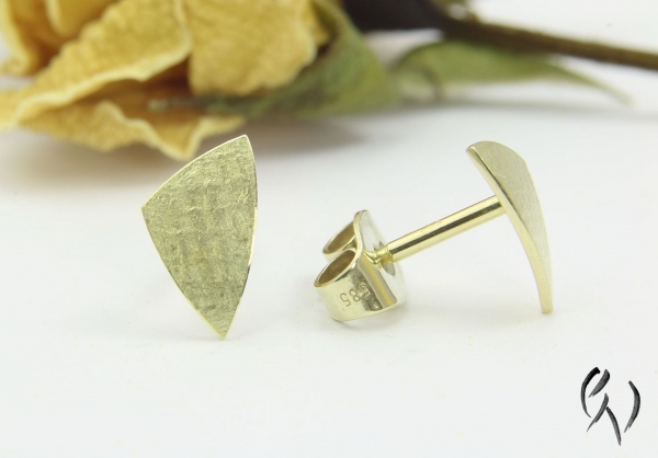 Preview: Ohrstecker Selas, Gold 585/-, leinenstrukturiert