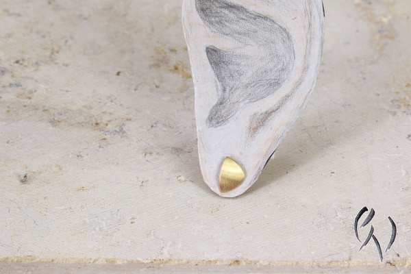 Preview: Ohrstecker Zenai, Gold 585/-, strichmatt