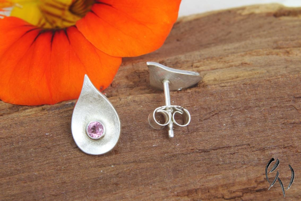 Preview: Ohrstecker Neerja, Silber 925/- mit rosa Turmalin
