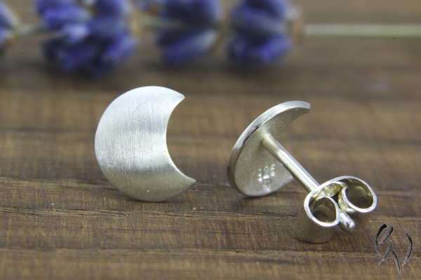 Preview: Ohrstecker Taini, Silber 925/-, kleiner Halbmond strichmatt