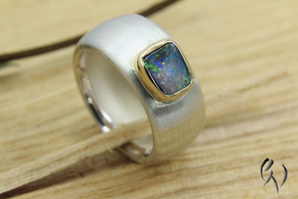 Preview: Ring Shakina, Silber 925/- mit viereckigem Opal