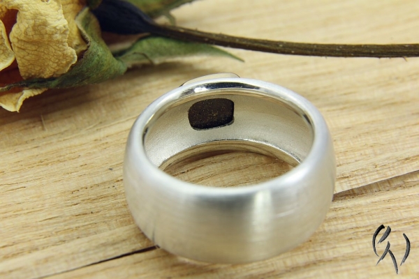 Preview: Ring Shakina, Silber 925/- mit viereckigem Opal