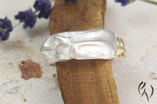 Ring Ingarö11, mit Opal, Silber 925/-