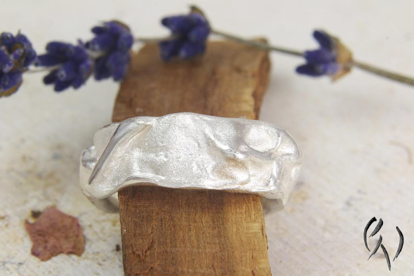 Ring Ingarö11, mit Opal, Silber 925/-