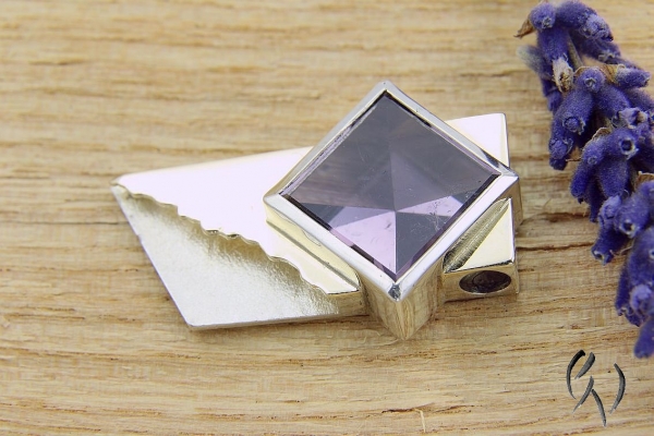 Anhänger Raisa, Silber und Gold 750/- mit großem, quadratischem Turmalin