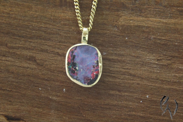 Anhänger Gold mit Opal