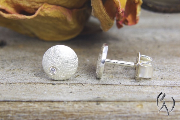 Ohrstecker Amari, Silber 925/-mit Zirkonia, kleiner Vollmond, mattgekratzt