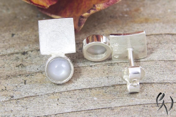 Ohrstecker Dahabi, Silber 925/- mit Mondstein
