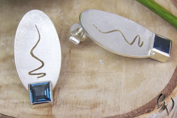 Große Ohrstecker Bahira, Silber 925/- mit Topas "London Blue"