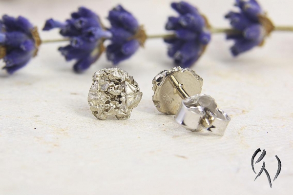 Ohrstecker Zerknitterte Scheiben 6,5 mm, Weissgold 585/-