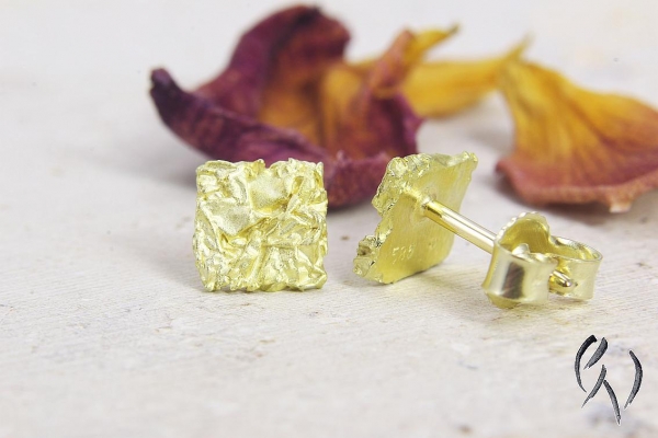 Ohrstecker Gold 585/-, Kleine zerknitterte Quadrate, 6,5 mm
