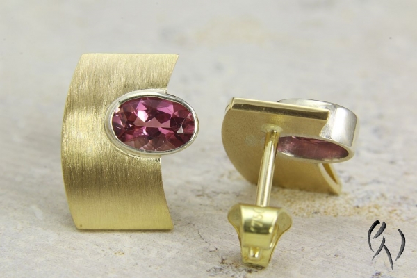 Ohrstecker Lootha, Gold 750/- mit roten Turmalinen