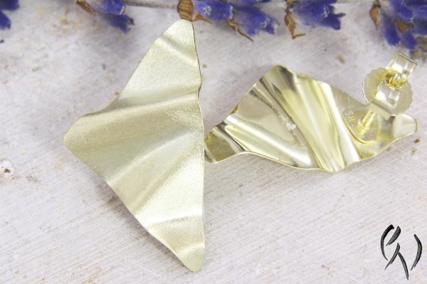 Geknitterte Ohrstecker Gold 585/-, Dreieck