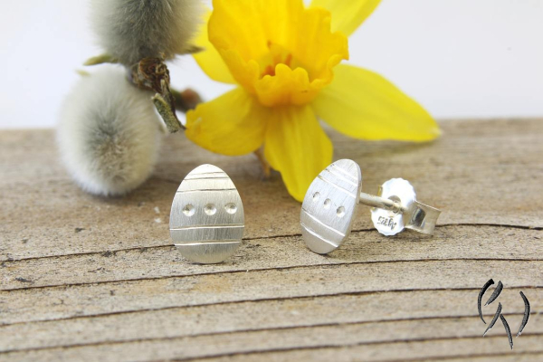 Ohrstecker kleines Osterei, Silber 925/-