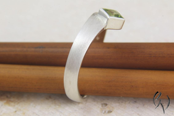 Ring Tamaya, Silber 925/- mit Peridot
