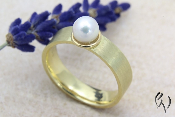 Ring Loreana, Gold 585/- mit Perle