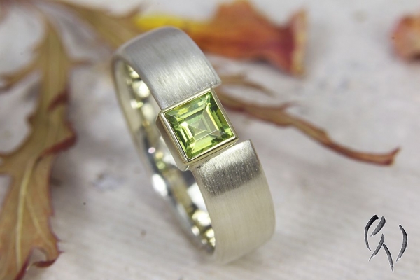 Ring Sade, Silber 925/- mit Peridot