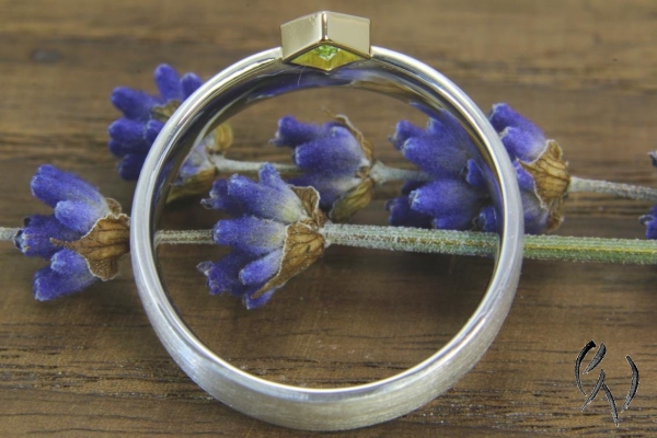 Ring Naoki, Silber 925/- mit grünem Turmalin