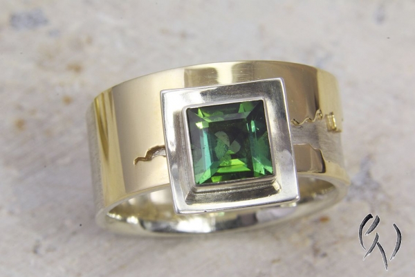 Ring Jara, Silber 925/- und Gold 750/- mit grünem Turmalin