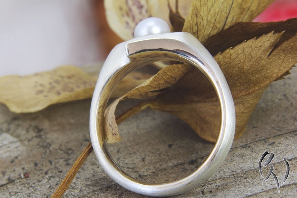 Ring Jumana, Silber 925/- mit Süßwasserperle, teilvergoldet